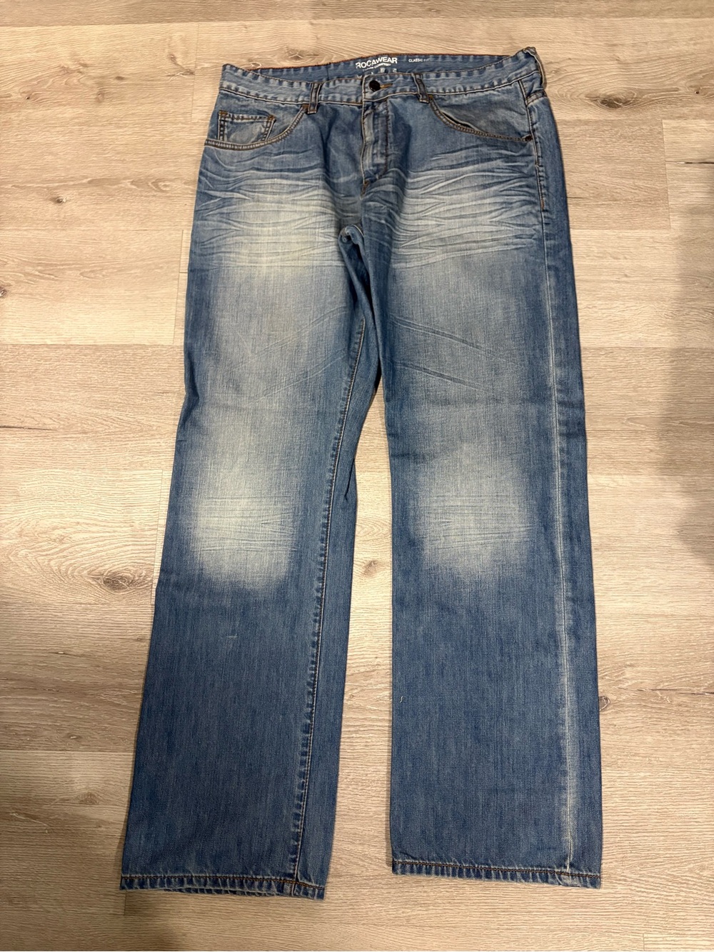Rocawear Men's Faded Blue Straight Jeans